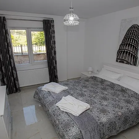 Korca Apartments *